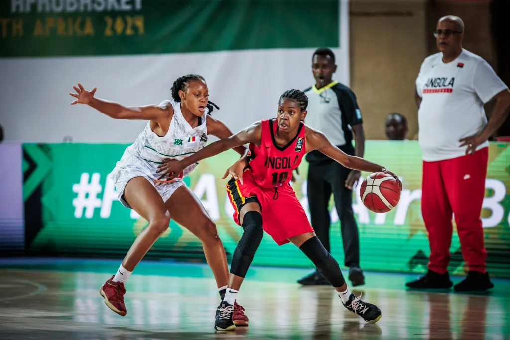 Le mardi 3 septembre 2024, les Aiglonnes du Mali ont réussi à décrocher leur première victoire de l'Afrobasket 2024 contre l'Angola, lors de la phase de groupes qui se tient en Afrique du Sud, précisément à Pretoria.