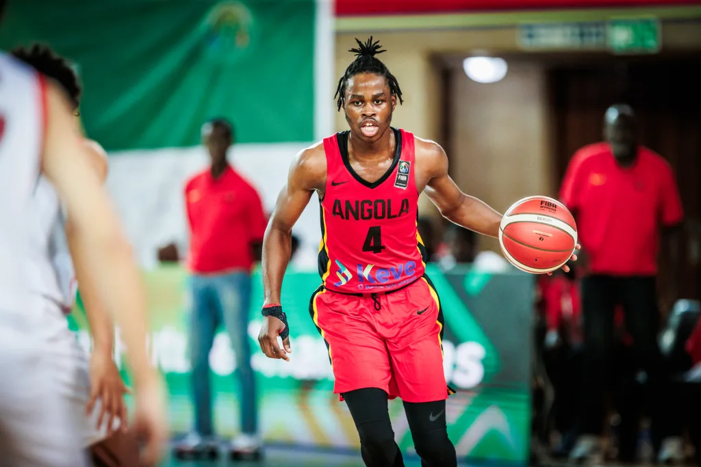Le Maroc vient de neutraliser l'Angola pour se frayer une place en demi-finales de l'AfroBasket 2024, ce jeudi 12 septembre 2024, à prétoria en Afrique du Sud.