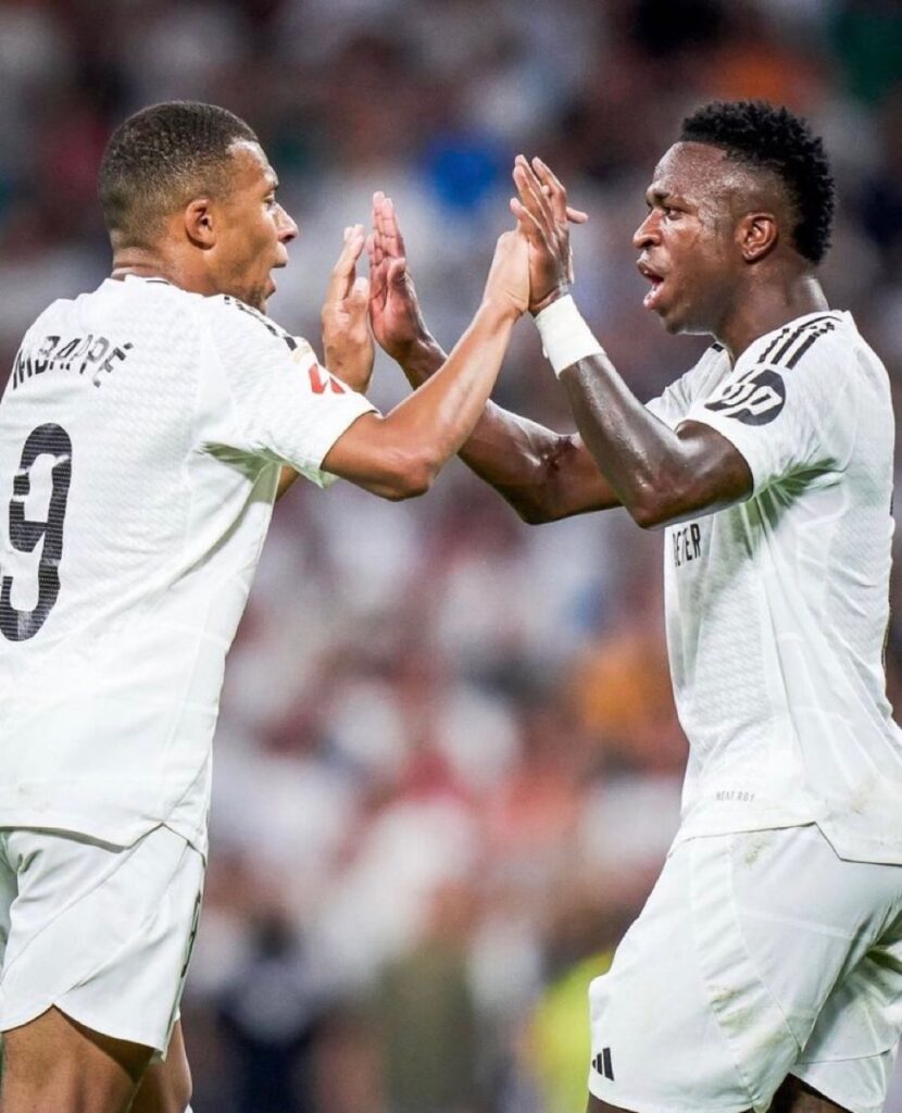 Kylian Mbappé ouvre une nouvelle page de son histoire en marquant un doublé contre le Betis Séville, le dimanche 1er septembre 2024, lors du 3ème match du Real Madrid en Liga.
