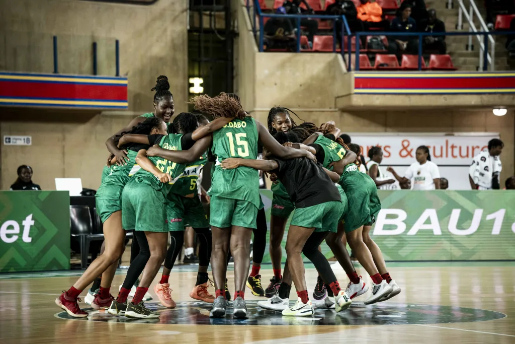 Les jeunes Maliennes ont infligé une raclée sans précédent à l'équipe zambienne, avec un score écrasant de 136 à 13, lors de leur deuxième match de l'Afrobasket U18 2024, qui se tient actuellement à Pretoria, en Afrique du Sud.