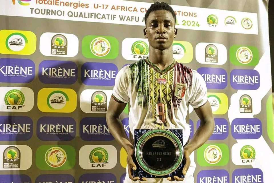 C'était dans une bataille sans fin que le Mali et la Gambie se sont affrontés lors du tournoi UFOA A U17 ce vendredi 01 novembre 2024 au stade lat Dior de Thiès.